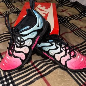 Women's Vapormax plus